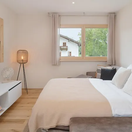 Fenjoy: Grosses Ferienapartment Im Neubau / Balkon / Bbq * Bernau am Chiemsee