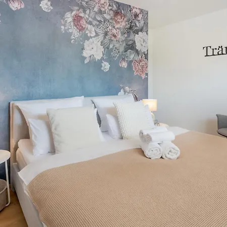 Διαμέρισμα Fenjoy: Grosses Ferienapartment Im Neubau / Balkon / Bbq